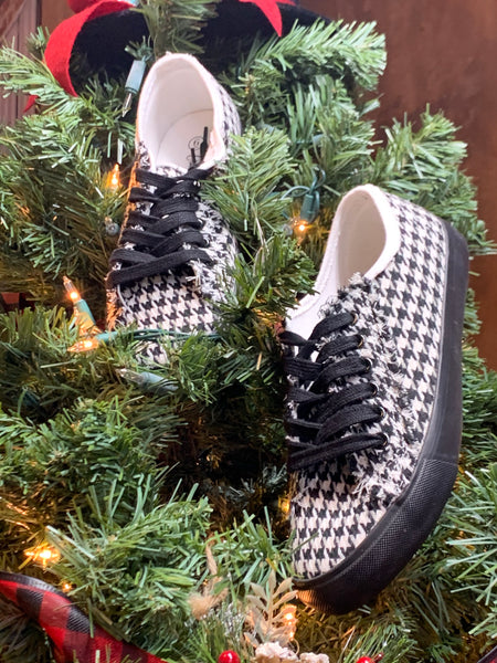 Charlie Paige Black/White Houndstooth Tennis Shoes
