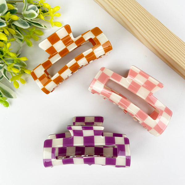 Checkerboard retro hair claw clip: Purple white