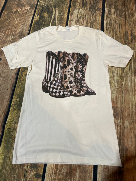 3 BOOT BLING TEE