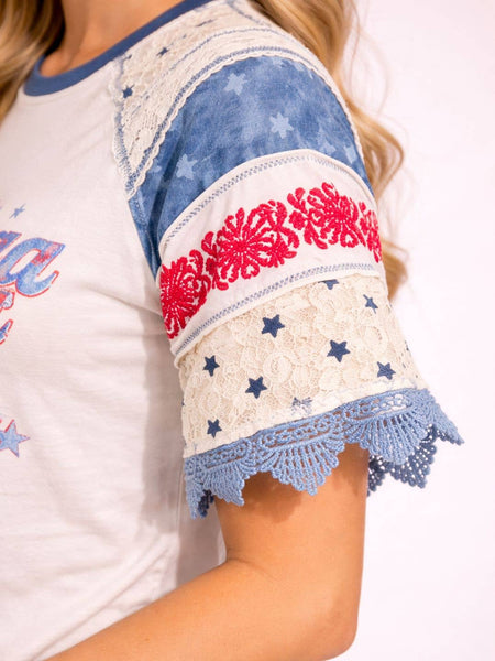 Avani Del Amour - America Eagle Graphic Lace Sleeve Casual T-Shirt: Off-White