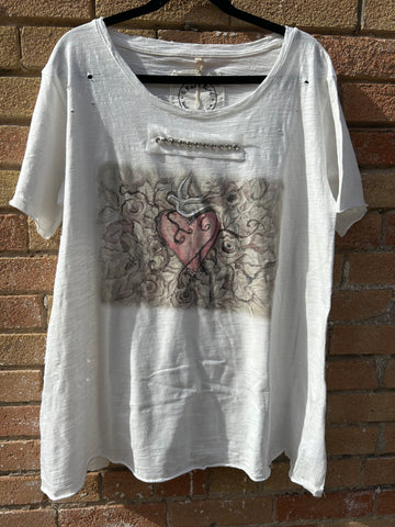 BEDAZZLED HEART TEE