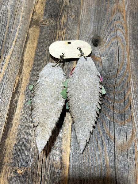 HANDCRAFTED FLOWER EARRINGS