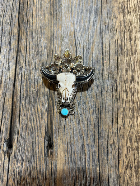 BULL SKULL PENDANT