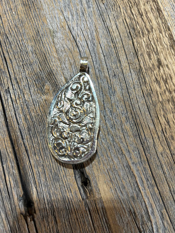 CARVED BONE HORSE PENDANT