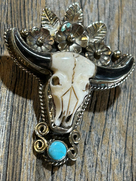 BULL SKULL PENDANT