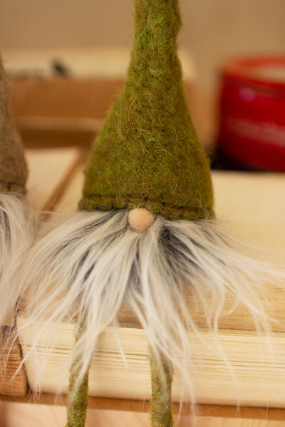 Gnome Shelf Sitters