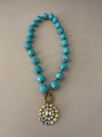 CRYSTAL & TURQUOISE BEAD NECKLACE