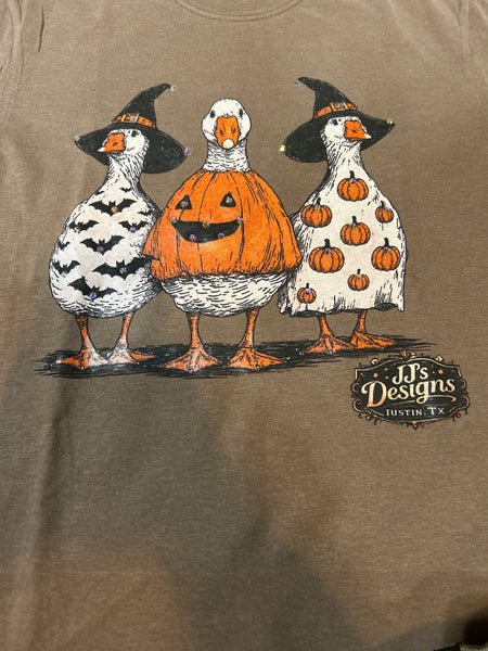 HALLOWEEN GOOSE T SHIRT
