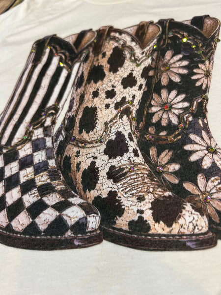 3 BOOT BLING TEE