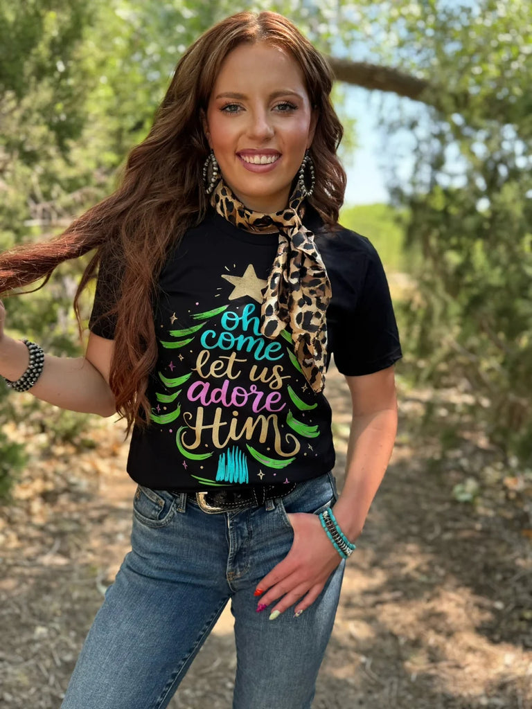 Oh come, let us adore him T-shirt
