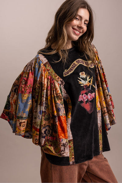 GRAPHIC OVERSIZED TOP