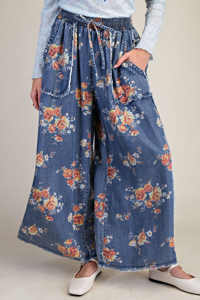 FLORAL PRINT WASHED CHAMBRAY PANTS