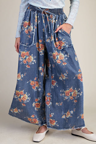 FLORAL PRINT WASHED CHAMBRAY PANTS