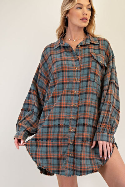 LOOKING AT YOU LOOSE FIT PLAID SHIRT ( 2 COLORS)