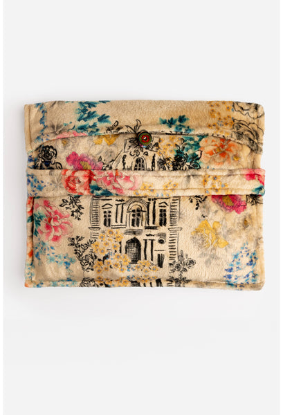 Laville Scarf Travel Blanket