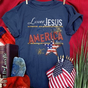 Loves Jesus & American T-shirt