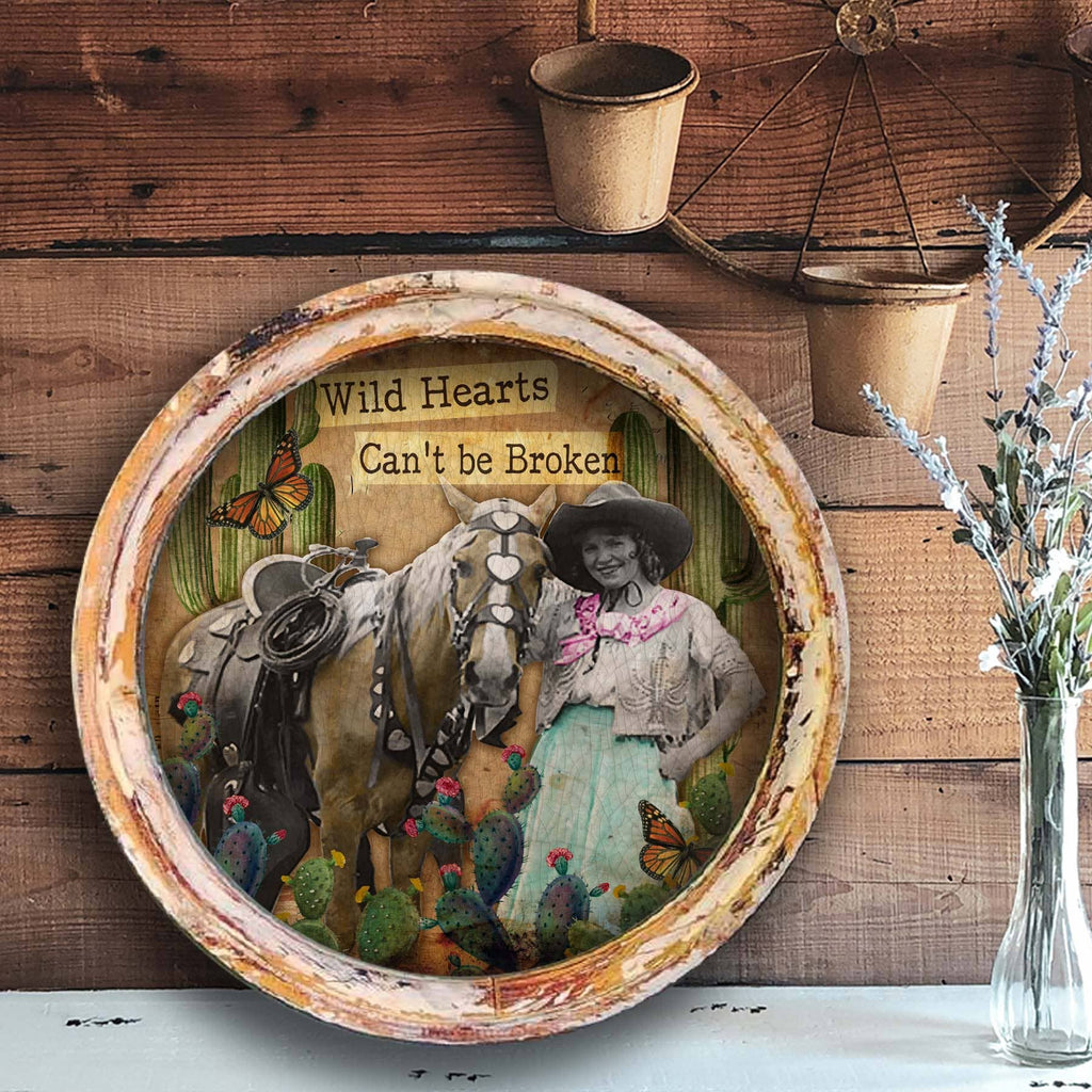 "Wild Hearts Can't Be Broken" - Circle Artwork: Small - 14"