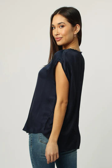 YANIS SILKY TOP NIGHT SKY