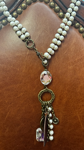 Pearl Cluster Pendant Necklace