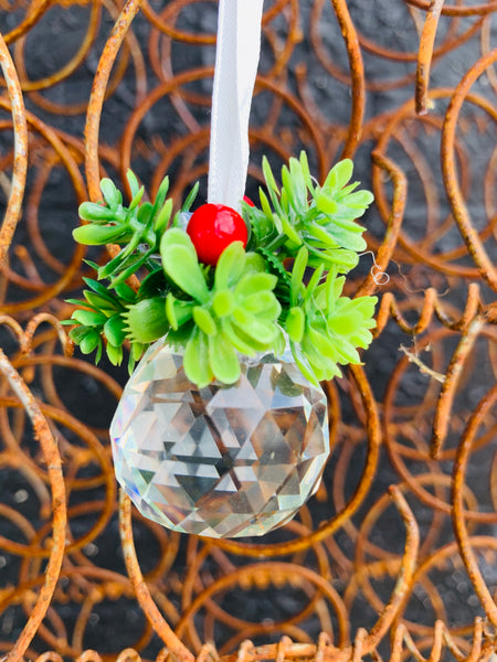 Prism  Mistletoe Suncatchers