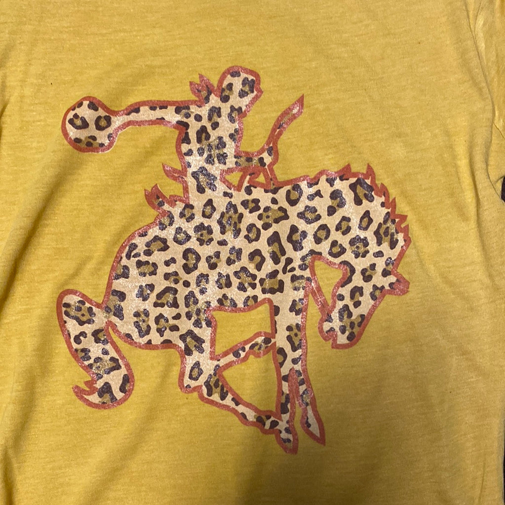 Bucking Bronc Animal Print  Outline iT-Shirt
